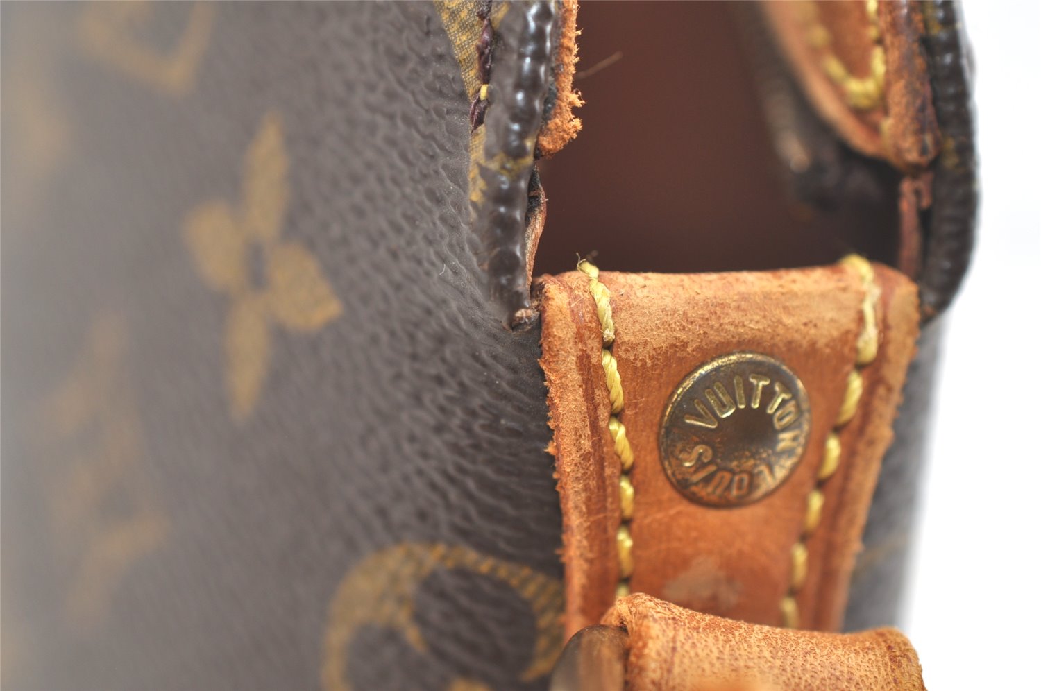 Authentic Louis Vuitton Monogram Drouot Shoulder Cross Bag M51290 Junk 4478K