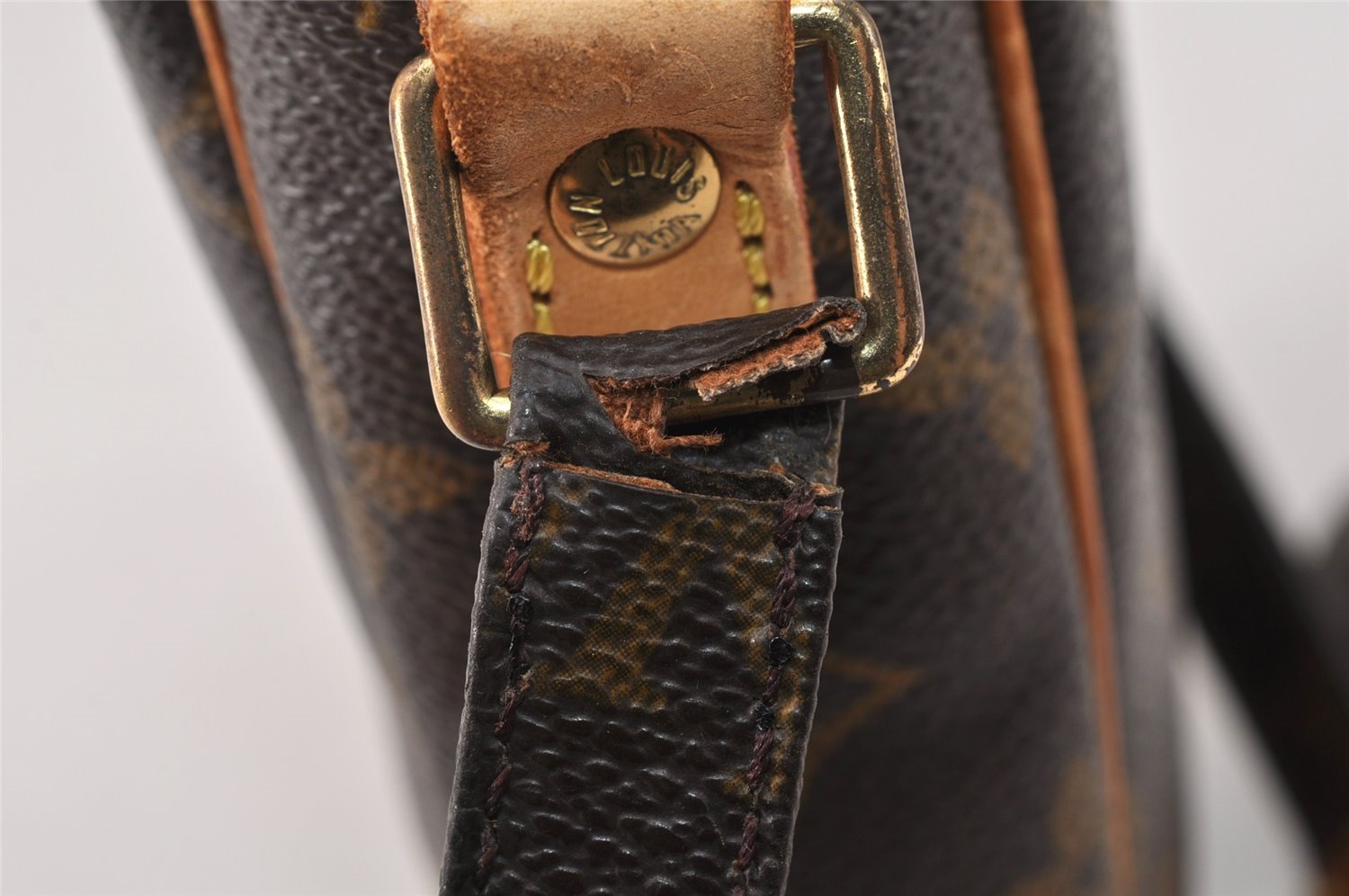 Authentic Louis Vuitton Monogram Danube Shoulder Crossbody Bag M45266 Junk 4479K