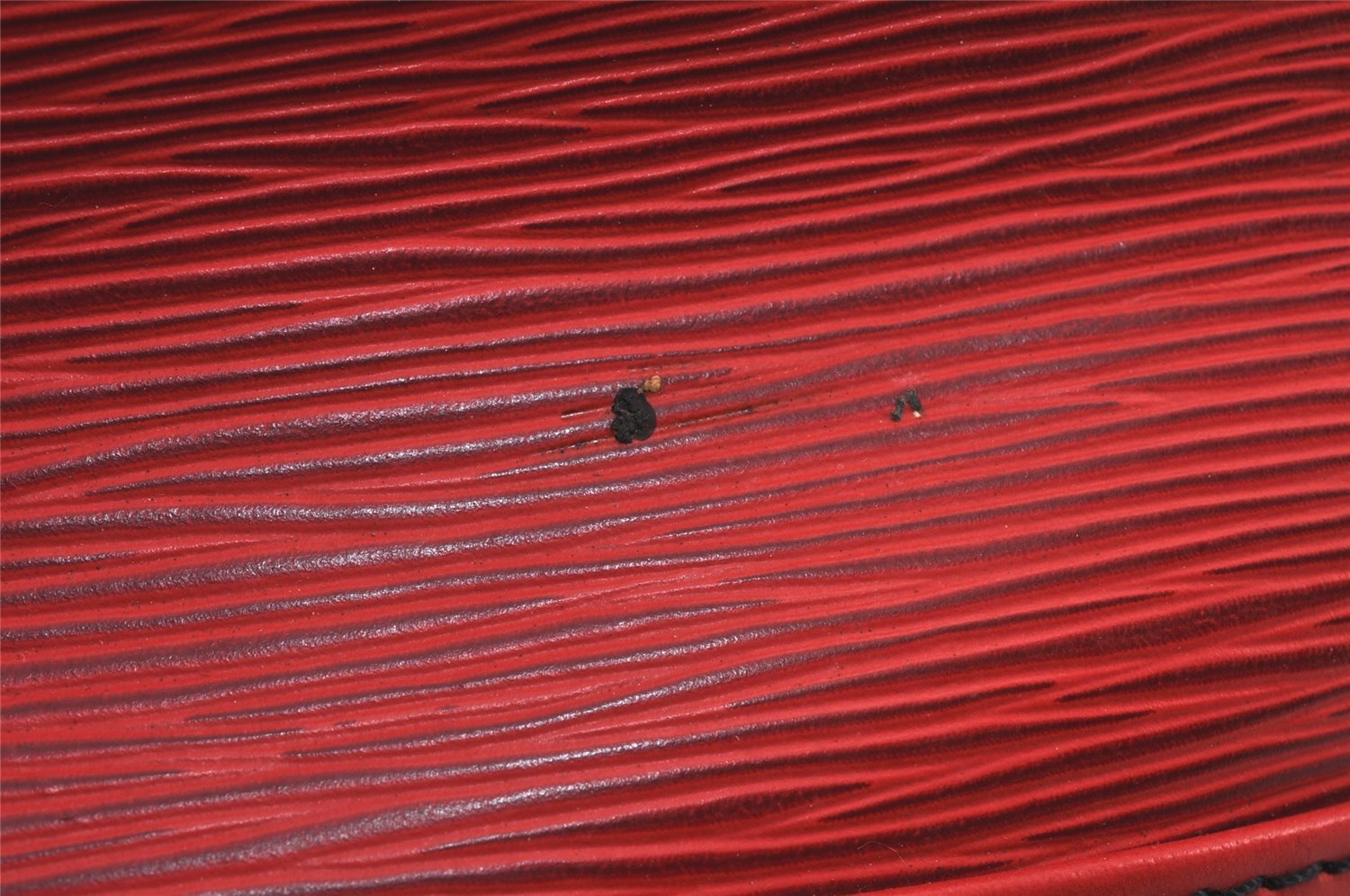 Authentic Louis Vuitton Epi Noe Shoulder Drawstring Bag Red M44007 LV 4481K