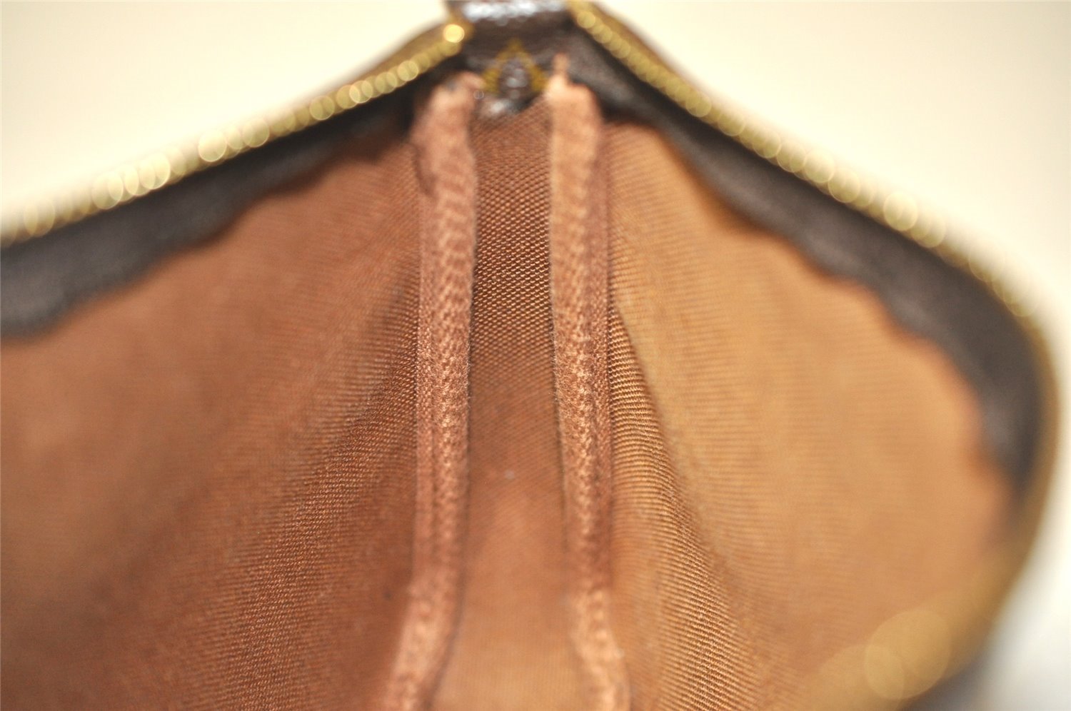 Authentic Louis Vuitton Monogram Pochette Accessoires Shoulder Cross Pouch 4490I