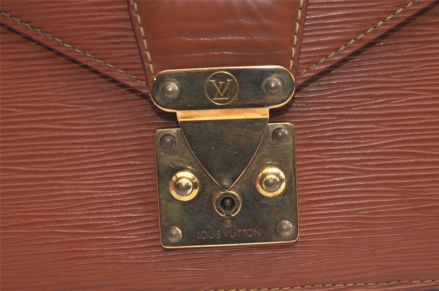 Auth Louis Vuitton Epi Pochette Sellier Dragonne Clutch Bag M52618 Brown 4491K