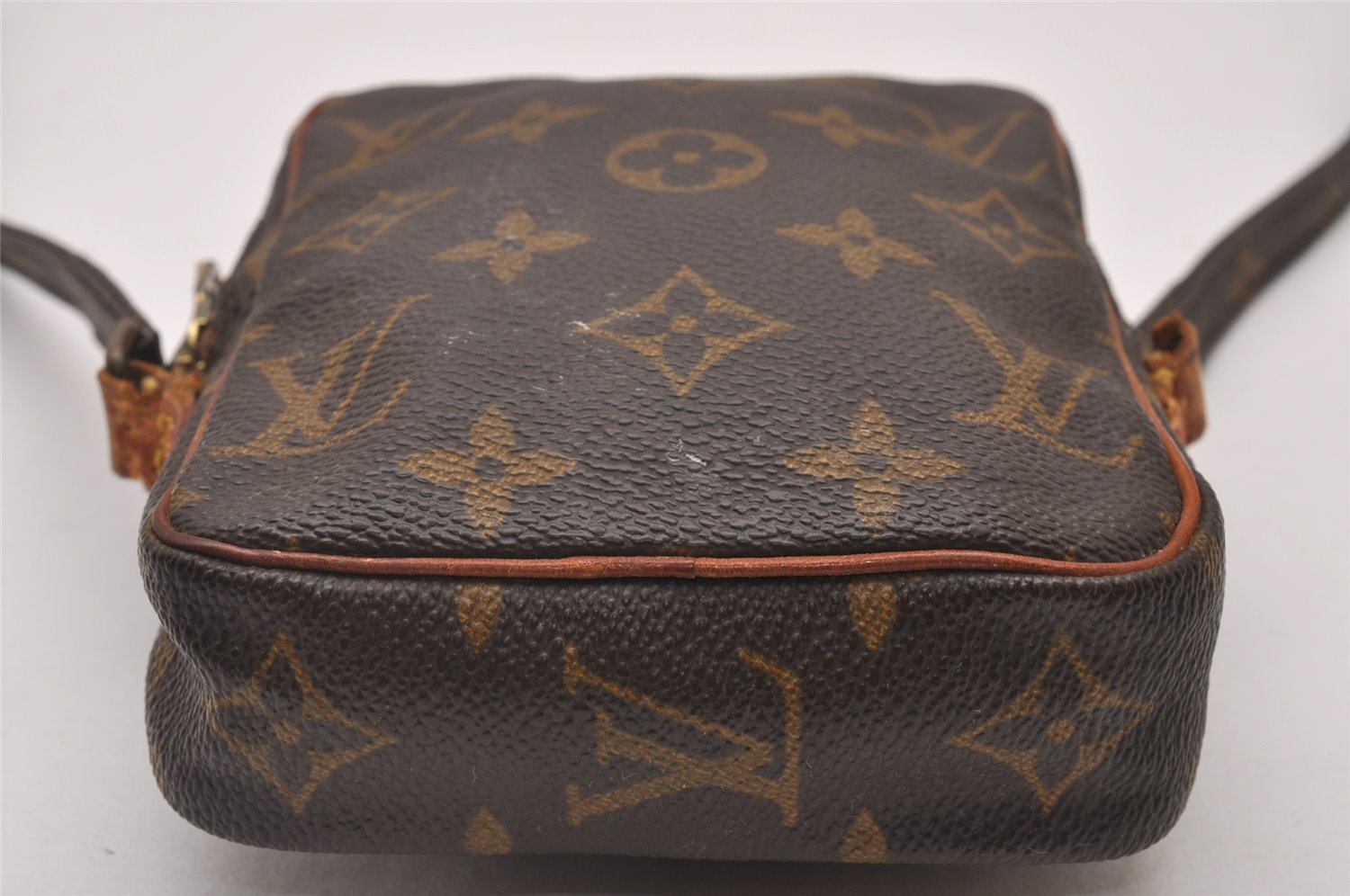 Auth Louis Vuitton Monogram Mini Poche Danube Shoulder Bag M45268 LV Junk 4497I