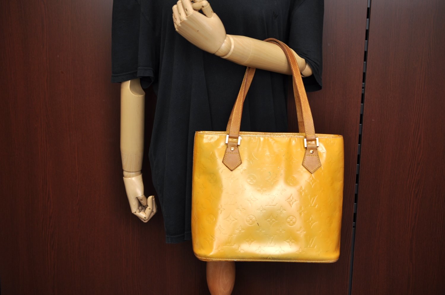 Authentic Louis Vuitton Vernis Houston Shoulder Hand Bag Yellow M91053 LV 4500I