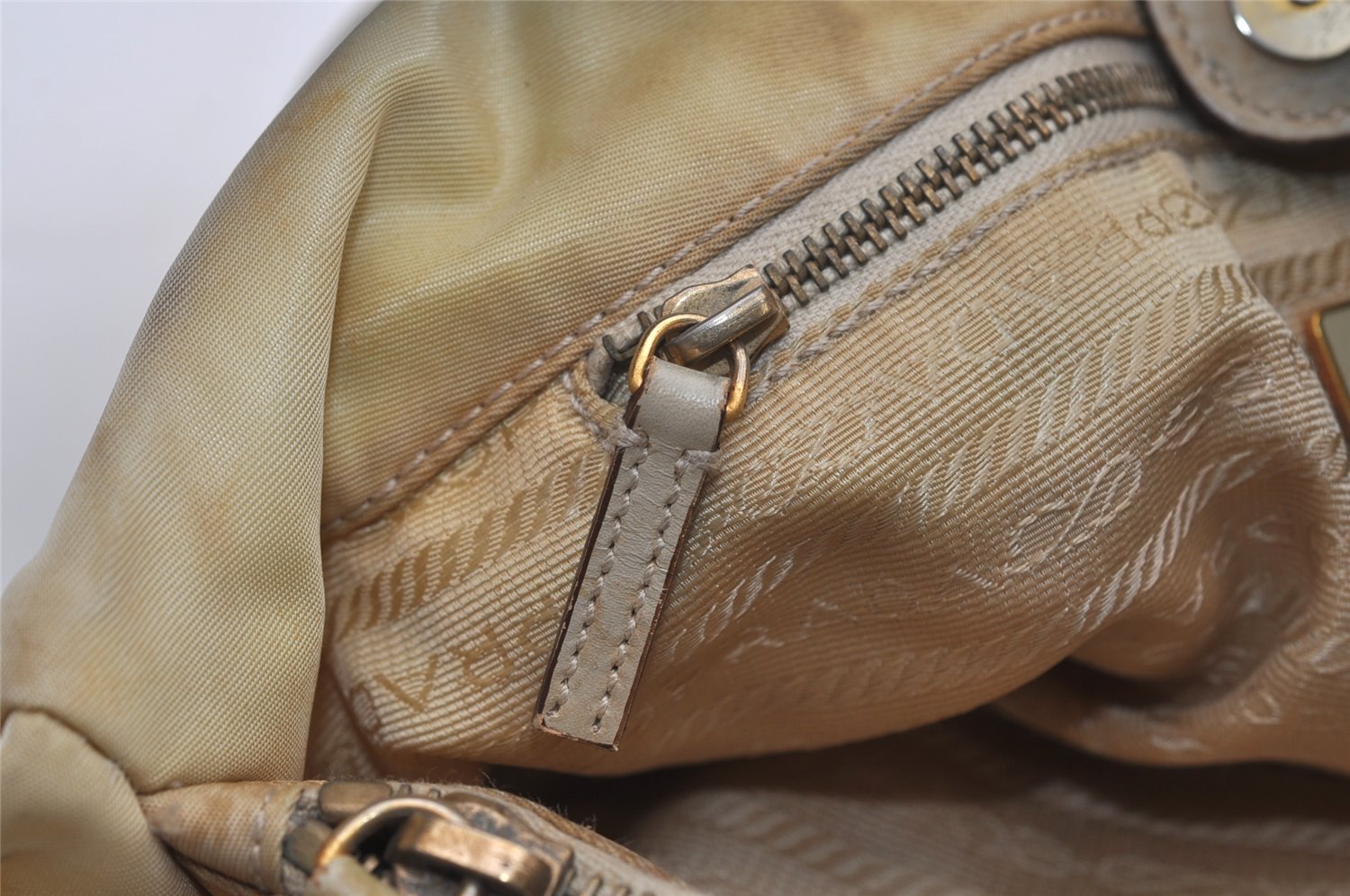 Authentic PRADA Tessuto Basic Nylon Leather Shoulder Bag B11214 Beige 4501J