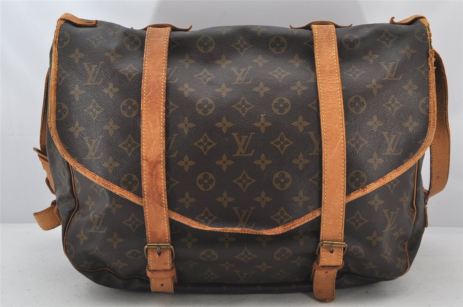 Authentic Louis Vuitton Monogram Saumur 43 Shoulder Cross Bag M42252 LV 4503K