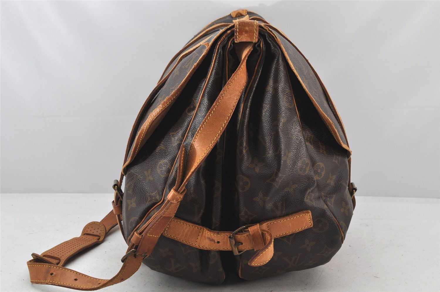 Authentic Louis Vuitton Monogram Saumur 43 Shoulder Cross Bag M42252 LV 4503K