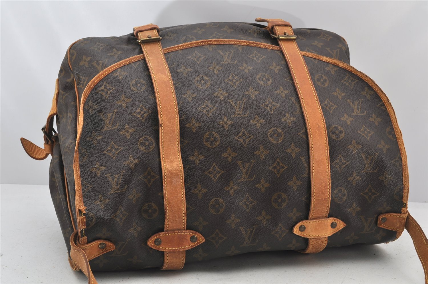 Authentic Louis Vuitton Monogram Saumur 43 Shoulder Cross Bag M42252 LV 4503K