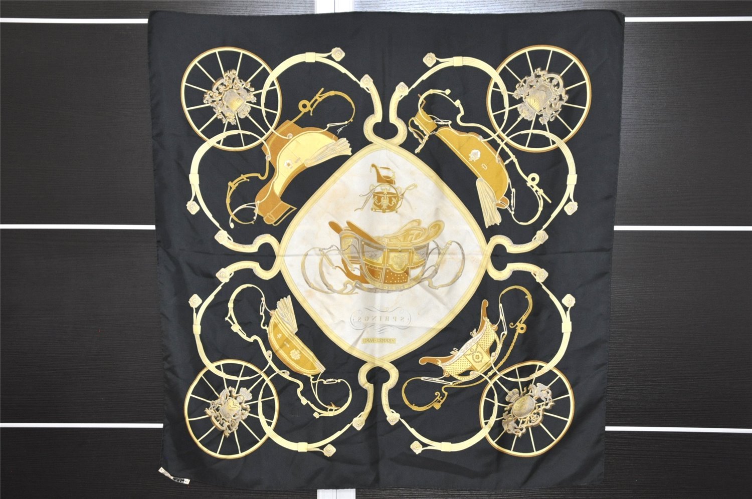 Authentic HERMES Carre 90 Scarf 