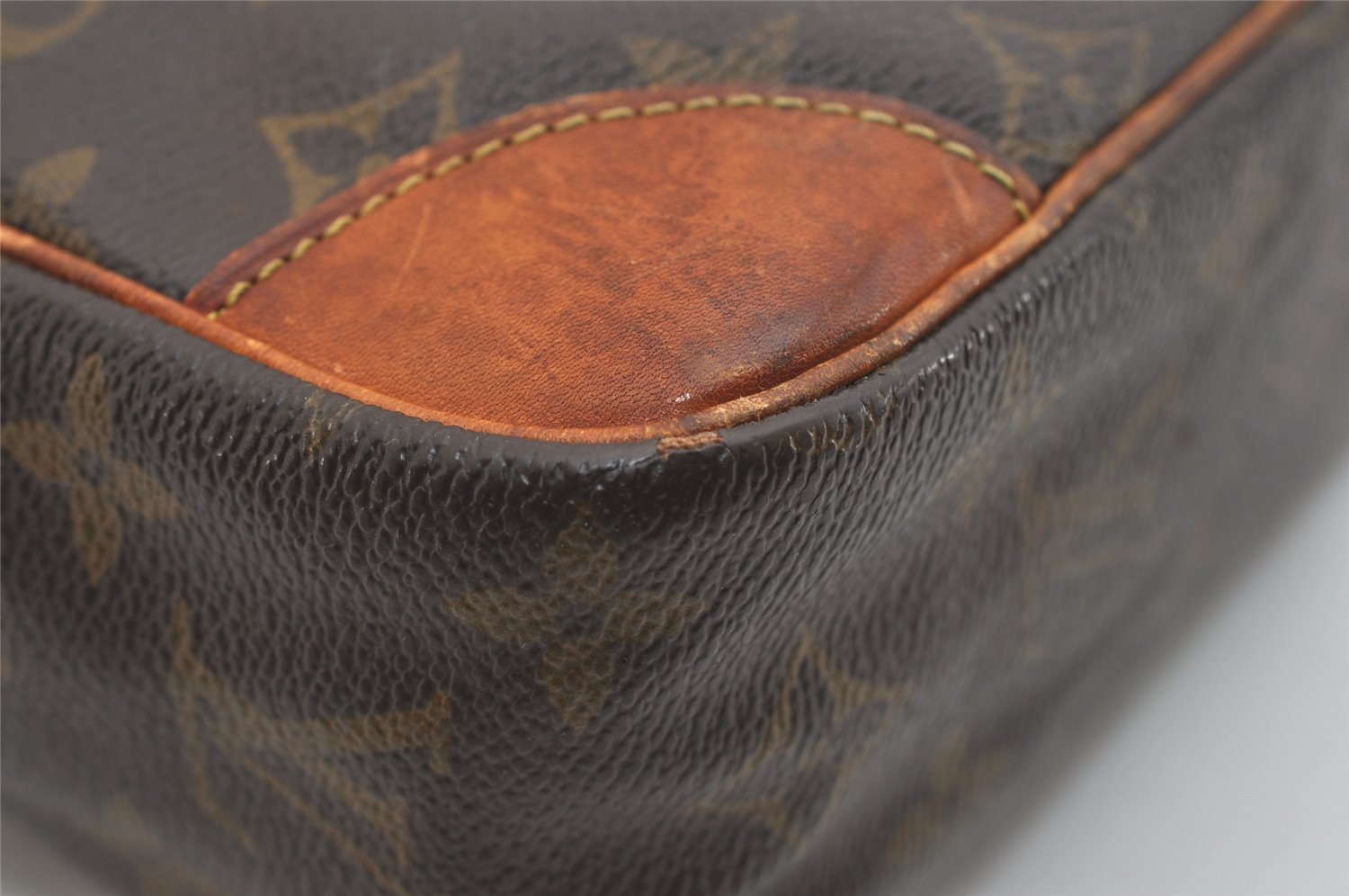 Authentic Louis Vuitton Monogram Compiegne 28 Clutch Hand Bag M51845 LV 4507J