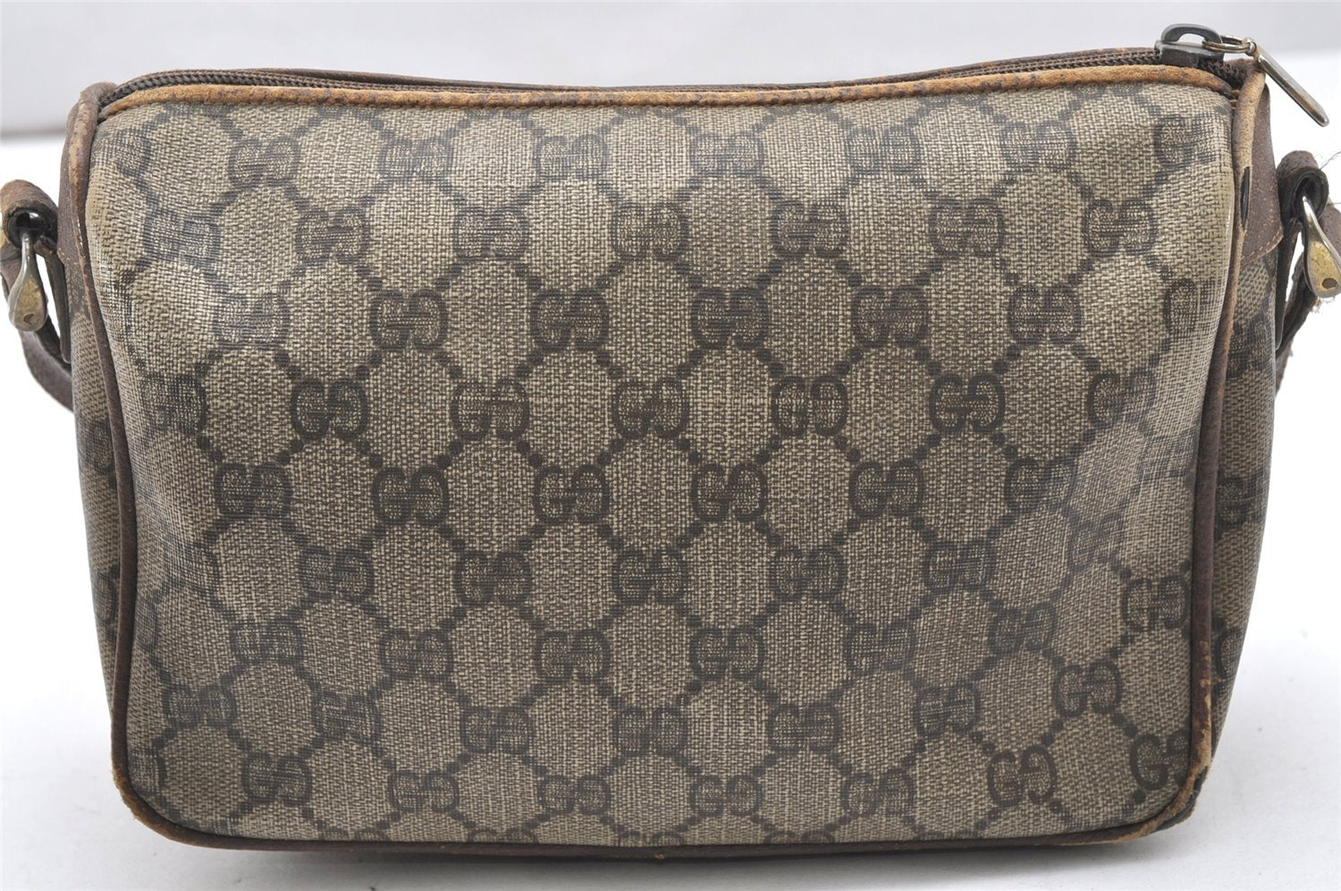 Authentic GUCCI Shoulder Cross Body Bag Purse GG PVC Leather Brown Junk 4520K