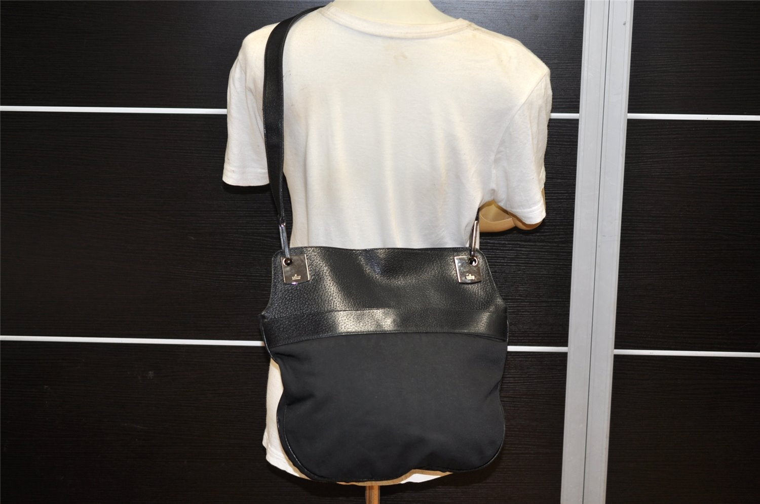 Authentic GUCCI Shoulder Cross Body Bag Nylon Leather 0013307 Black  4521K