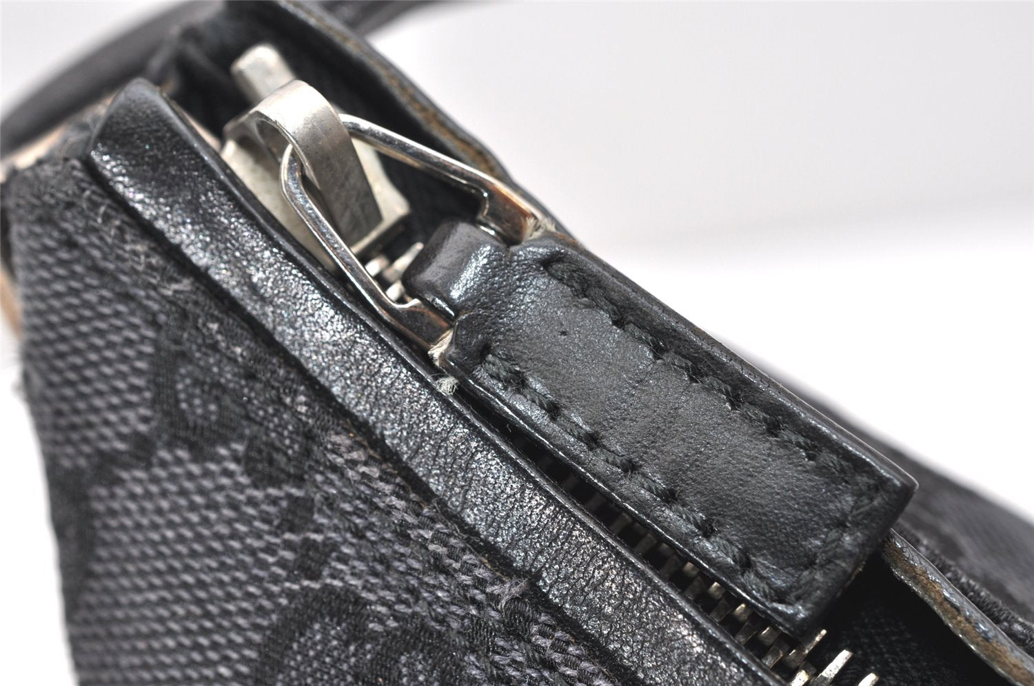 Authentic GUCCI Shoulder Hand Bag Purse GG Canvas Leather 0013766 Black 4523K