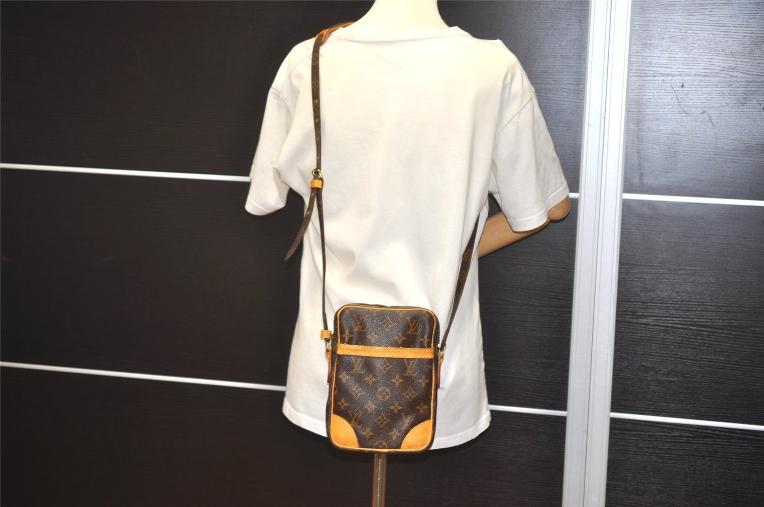 Authentic Louis Vuitton Monogram Danube Shoulder Cross Body Bag M45266 LV 4524I