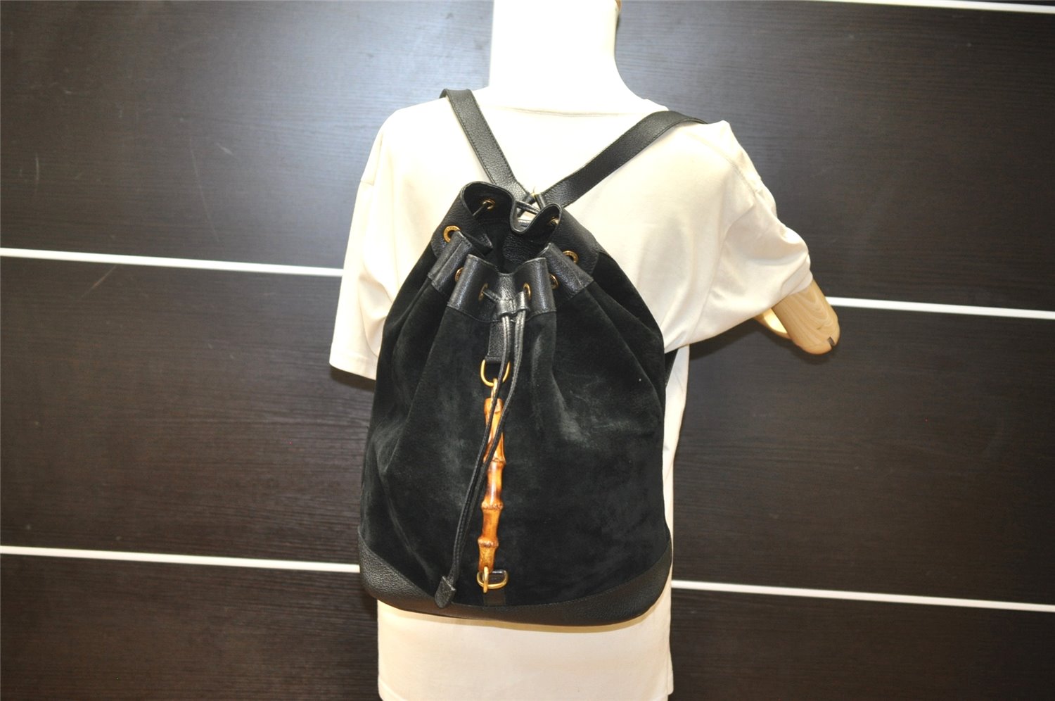 Authentic GUCCI Vintage Bamboo Drawstring Backpack Suede Leather Black 4525K