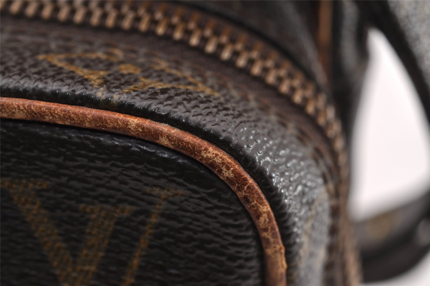 Authentic Louis Vuitton Monogram Mini Amazone Shoulder Cross Bag M45238 LV 4529I