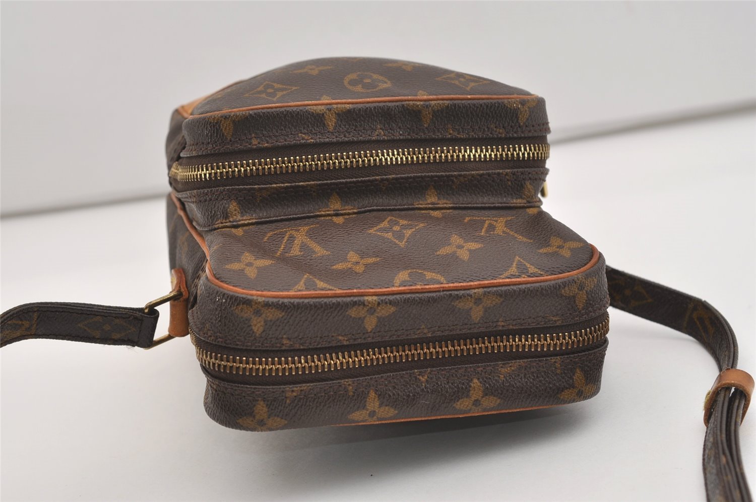 Authentic Louis Vuitton Monogram Amazone Shoulder Cross Body Bag M45236 LV 4529J