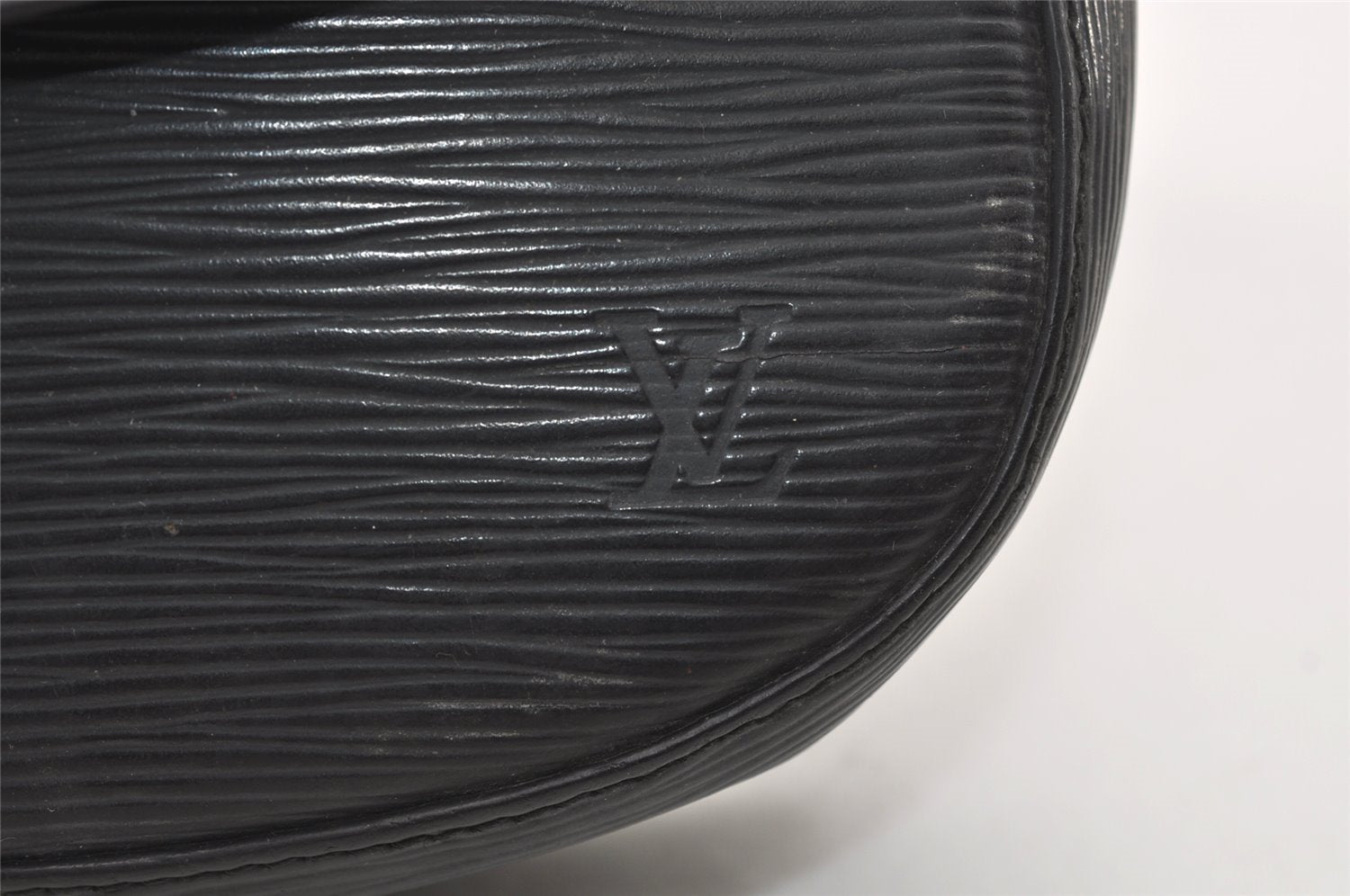 Auth Louis Vuitton Epi Saint Cloud GM Shoulder Cross Bag M52192 Black Junk 4530J