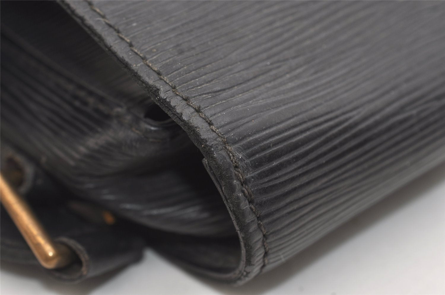 Auth Louis Vuitton Epi Saint Cloud GM Shoulder Cross Bag M52192 Black Junk 4530J