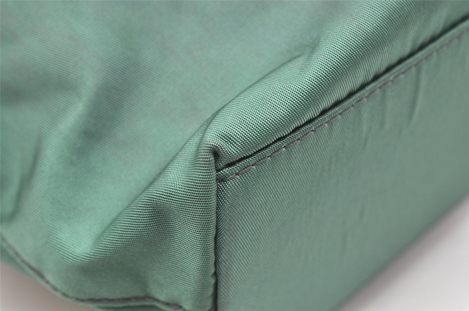 Authentic Christian Dior Maris Pearl Shoulder Hand Bag Purse Nylon Green 4531K