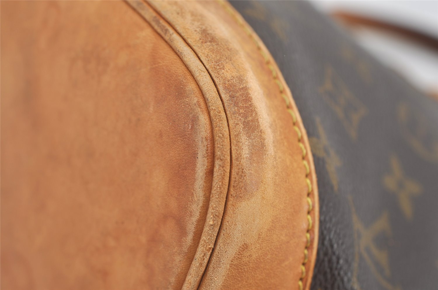 Authentic Louis Vuitton Monogram Alma Hand Bag Purse M51130 LV 4532J