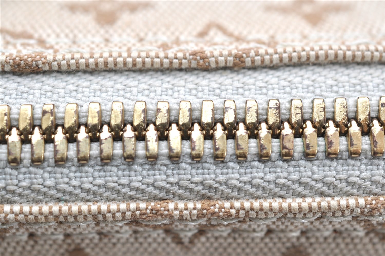 Auth Louis Vuitton Monogram Mini Alma Ron Hand Bag Khaki Beige M92206 LV 4536K