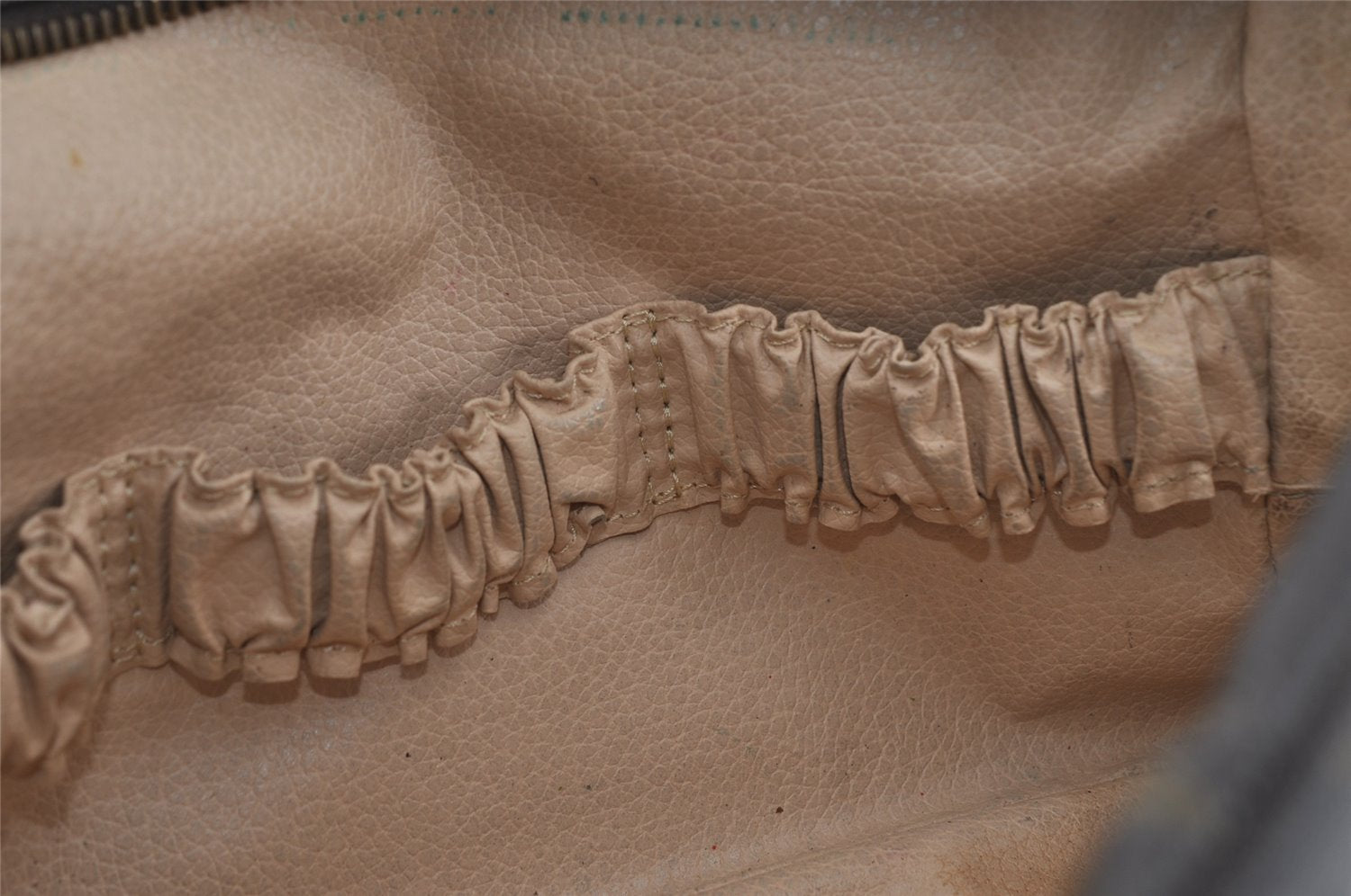 Auth Louis Vuitton Monogram Trousse Toilette 23 Clutch Bag M47524 LV Junk 4537I