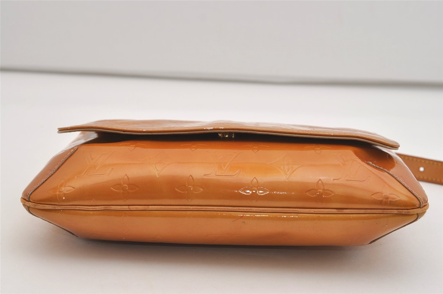 Auth Louis Vuitton Vernis Thompson Street Shoulder Bag Yellow M91008 Junk 4540J