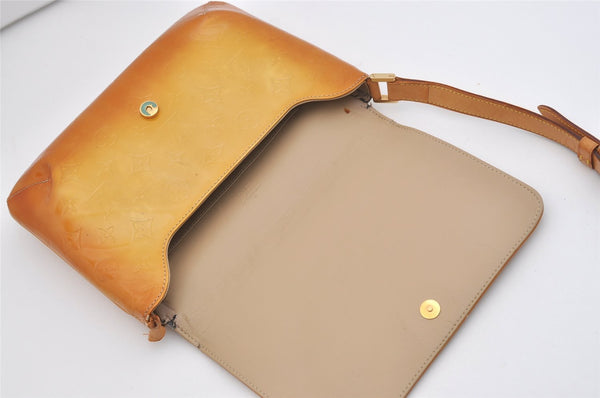 Auth Louis Vuitton Vernis Thompson Street Shoulder Bag Yellow M91008 Junk 4540J
