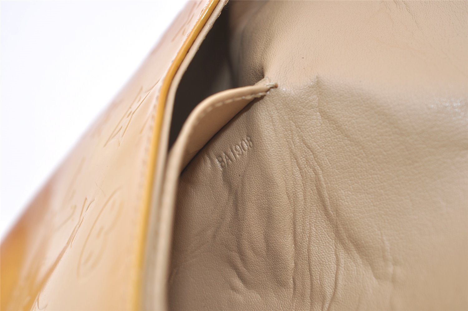 Auth Louis Vuitton Vernis Thompson Street Shoulder Bag Yellow M91008 Junk 4540J