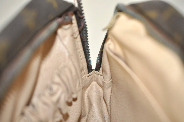 Auth Louis Vuitton Monogram Trousse Toilette 23 Clutch Bag M47524 Junk 4541I