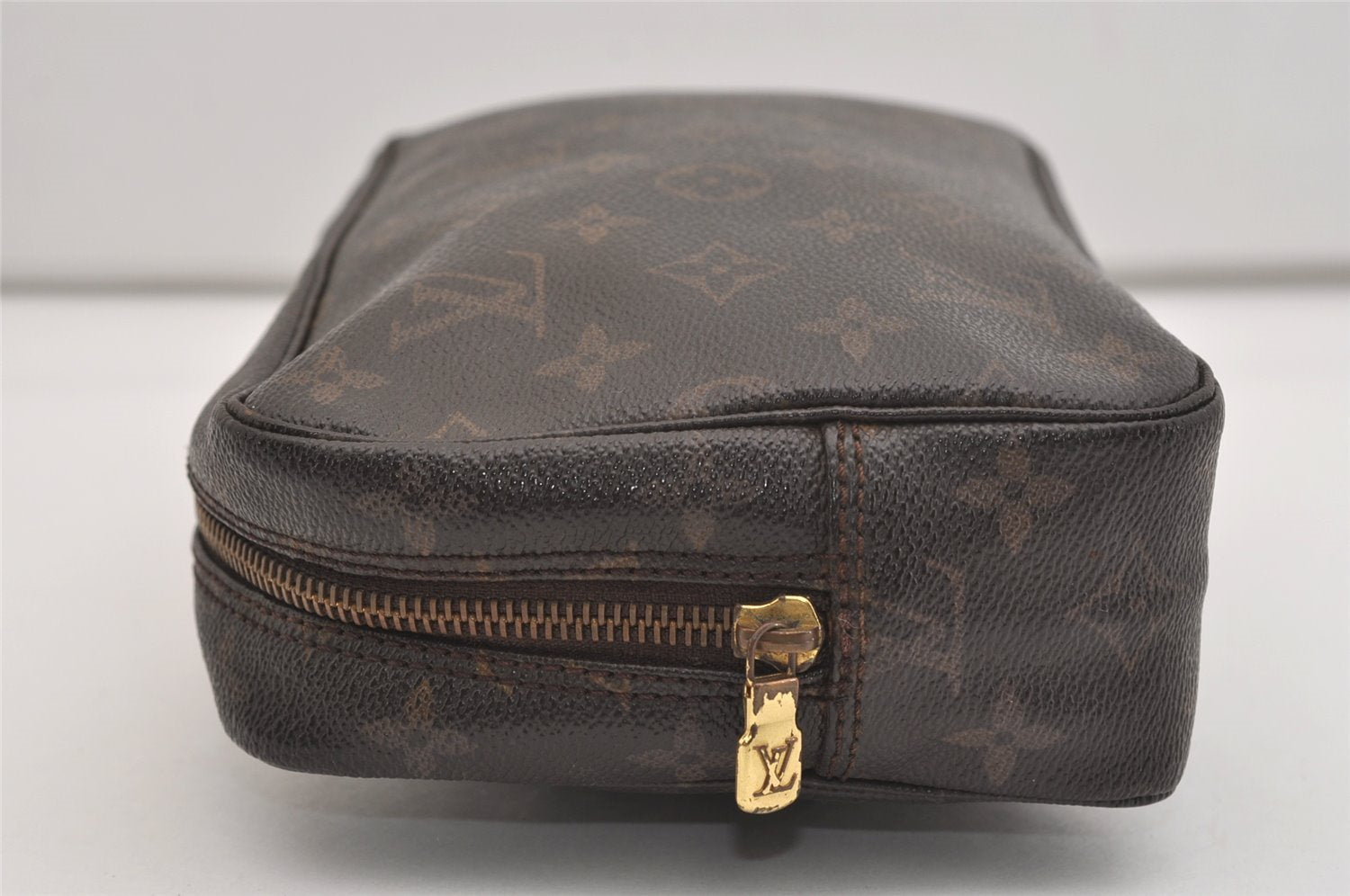 Auth Louis Vuitton Monogram Trousse Toilette 23 Clutch Hand Bag M47524 LV 4541J
