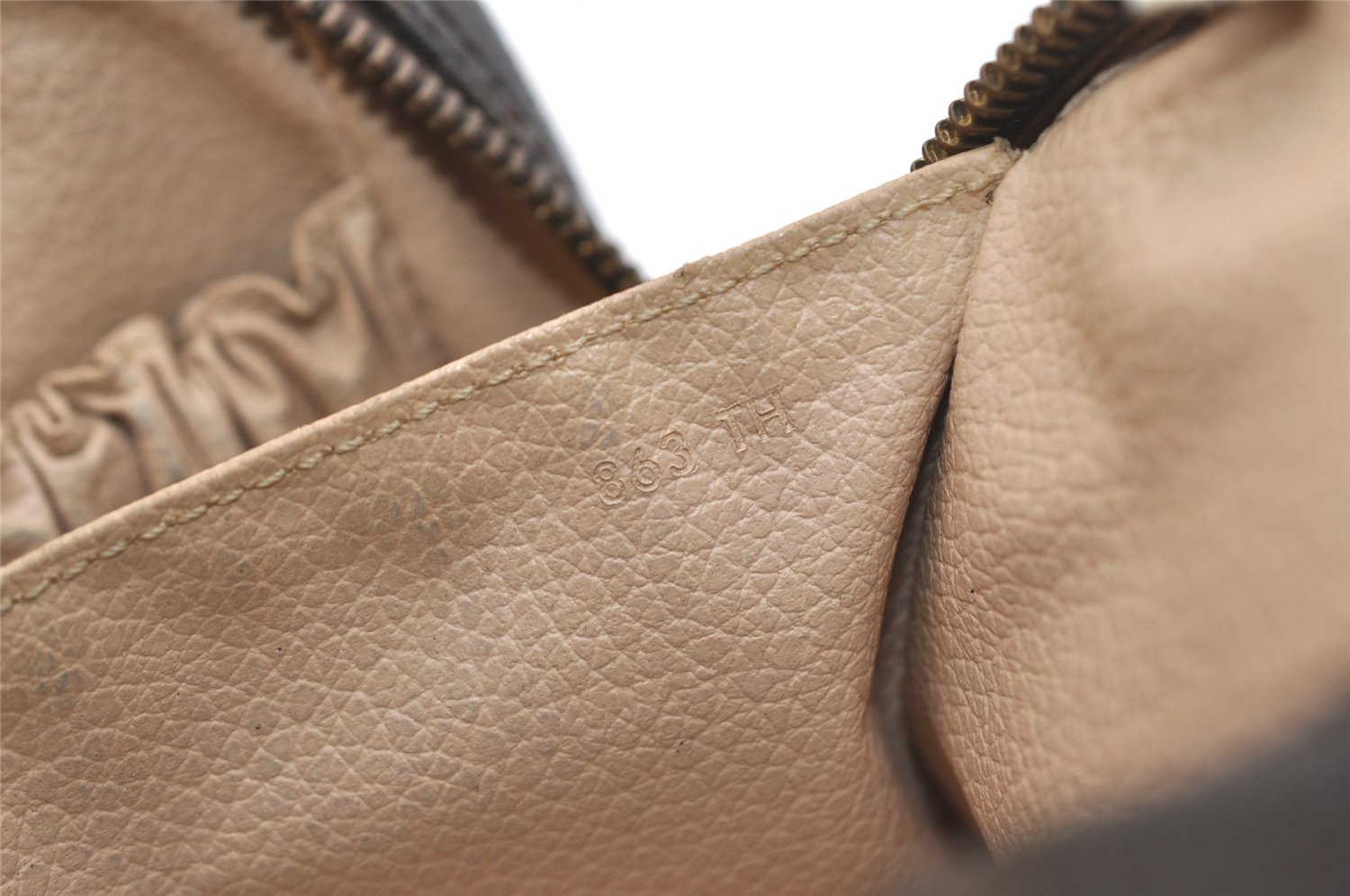 Auth Louis Vuitton Monogram Trousse Toilette 23 Clutch Hand Bag M47524 LV 4541J