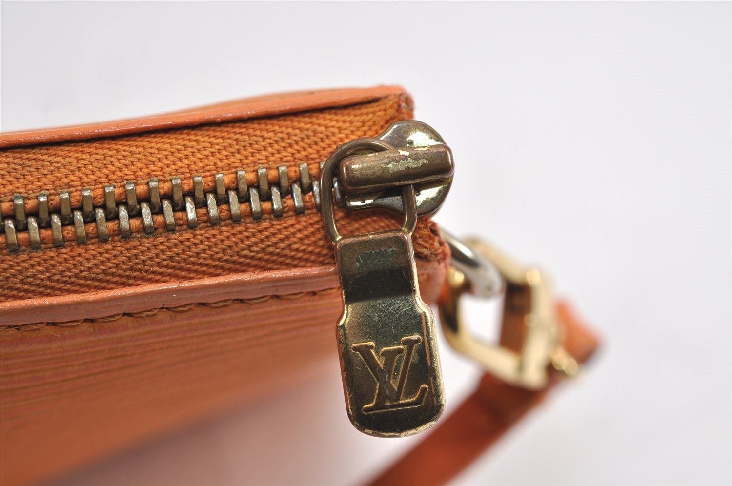 Authentic Louis Vuitton Epi Pochette Accessoires Pouch Orange M5294H LV 4542J