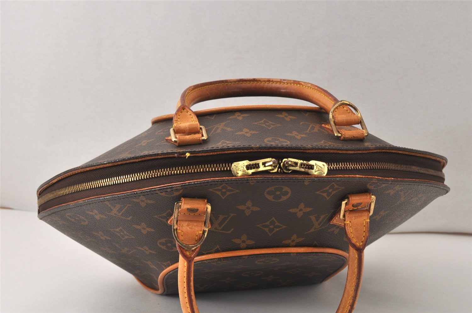 Authentic Louis Vuitton Monogram Ellipse MM Hand Bag M51126 LV 4542K