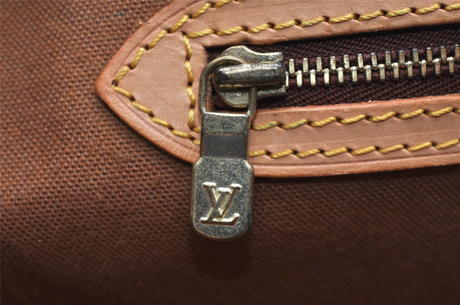 Authentic Louis Vuitton Monogram Gibeciere GM Shoulder Cross Bag M42246 LV 4546K