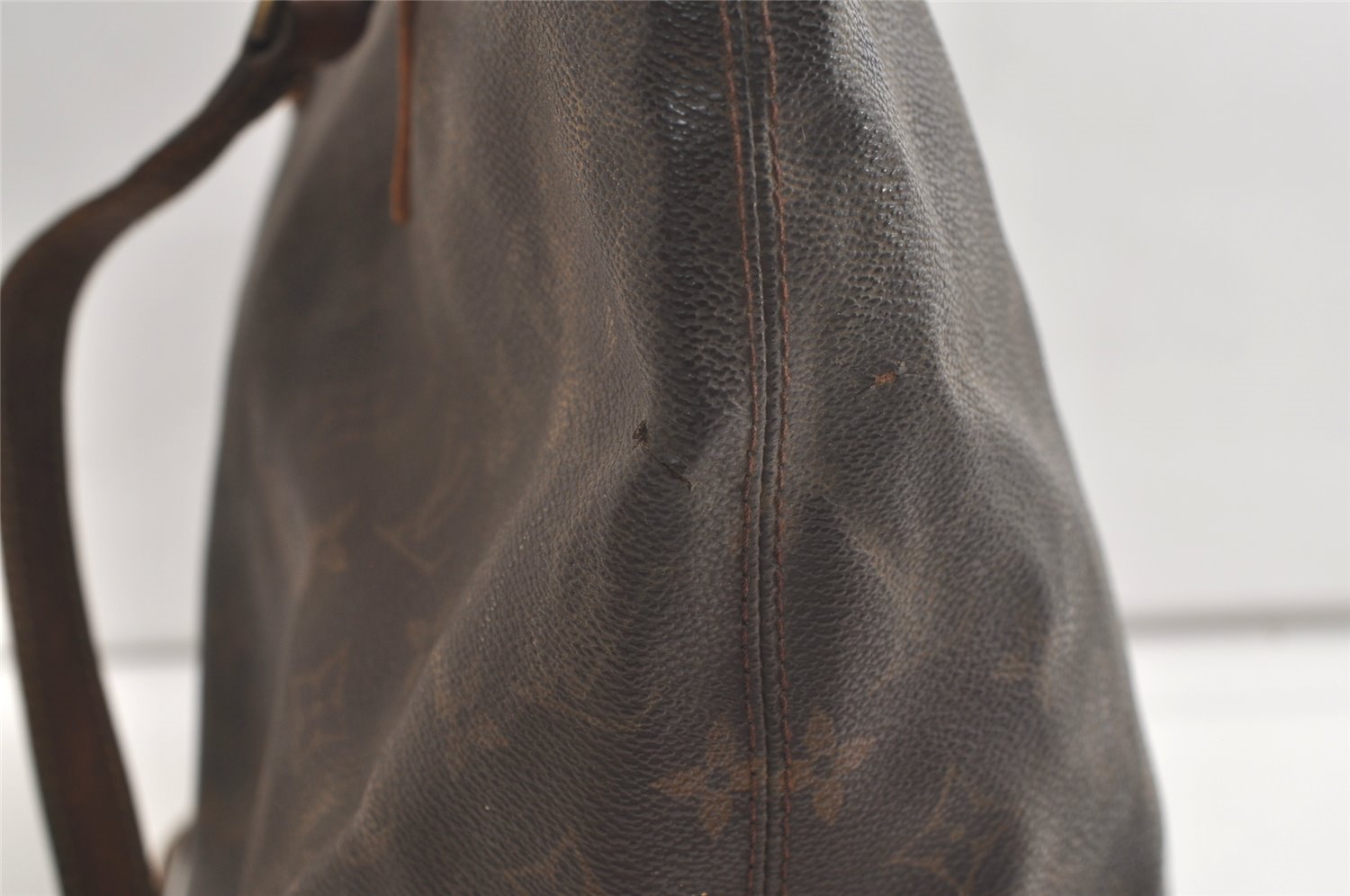 Authentic Louis Vuitton Monogram Cabas Mezzo Shoulder Tote Bag M51151 Junk 4547K