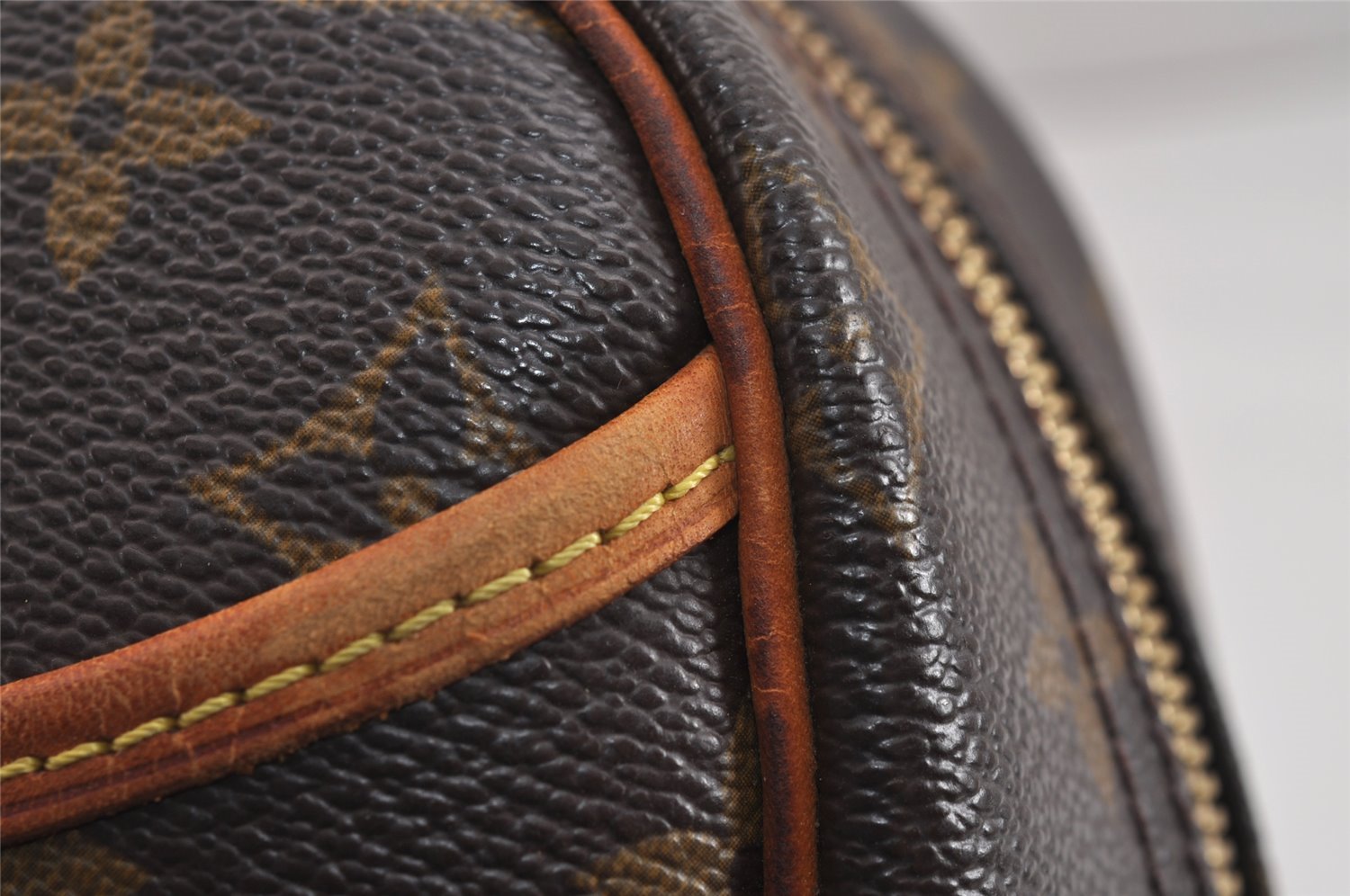 Authentic Louis Vuitton Monogram Trouville Hand Bag Purse M42228 LV 4548J