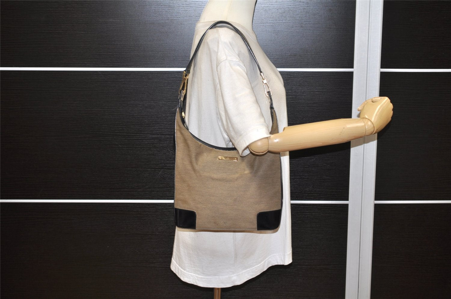 Authentic GUCCI Shoulder Hand Bag Purse Canvas Leather 0014204 Beige Black 4548K