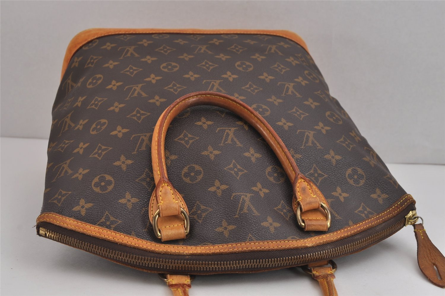 Authentic Louis Vuitton Monogram Lockit Vertical Hand Bag M40103 LV 4550J