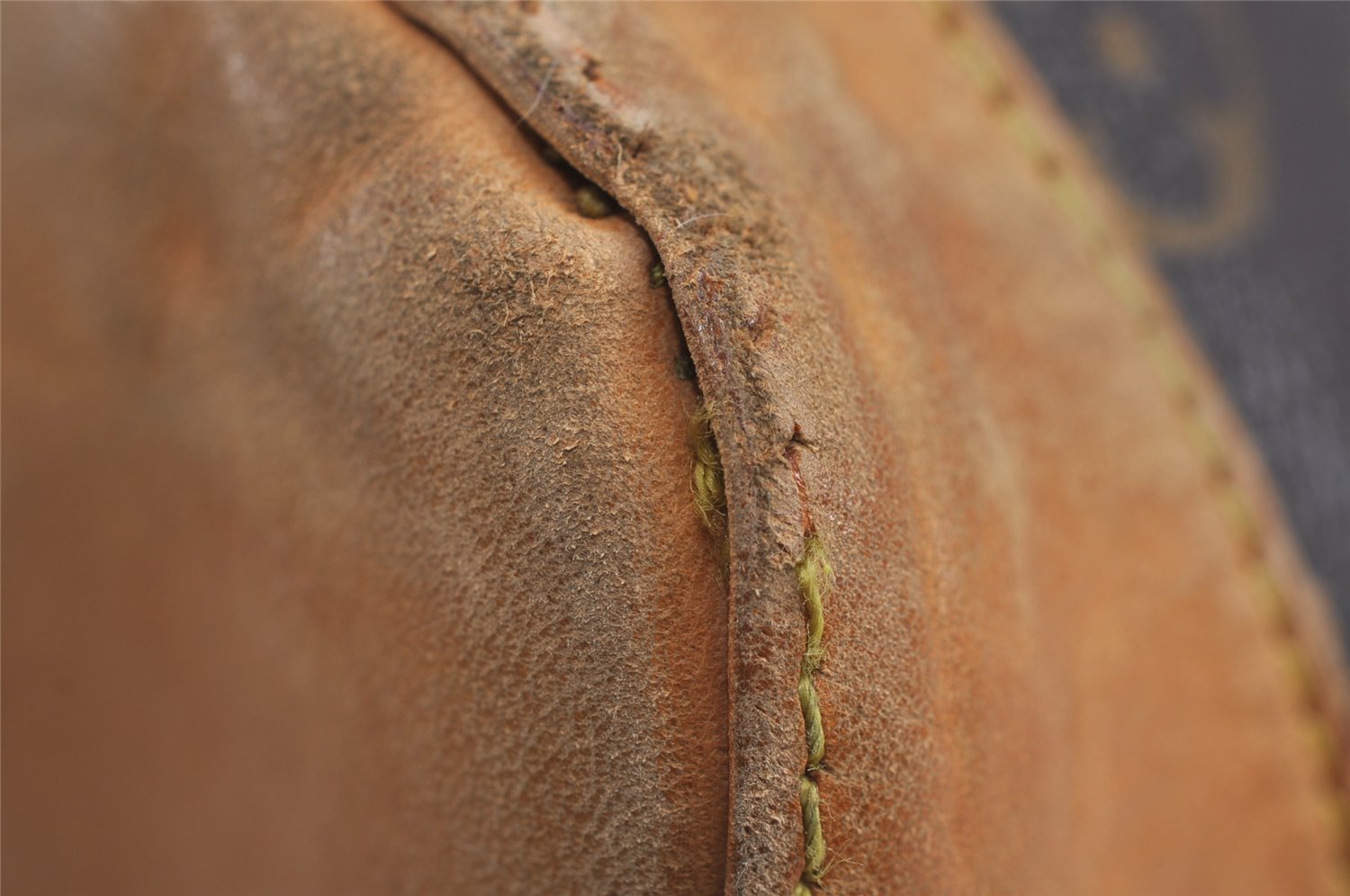 Authentic Louis Vuitton Monogram Lockit Vertical Hand Bag M40103 LV 4550J