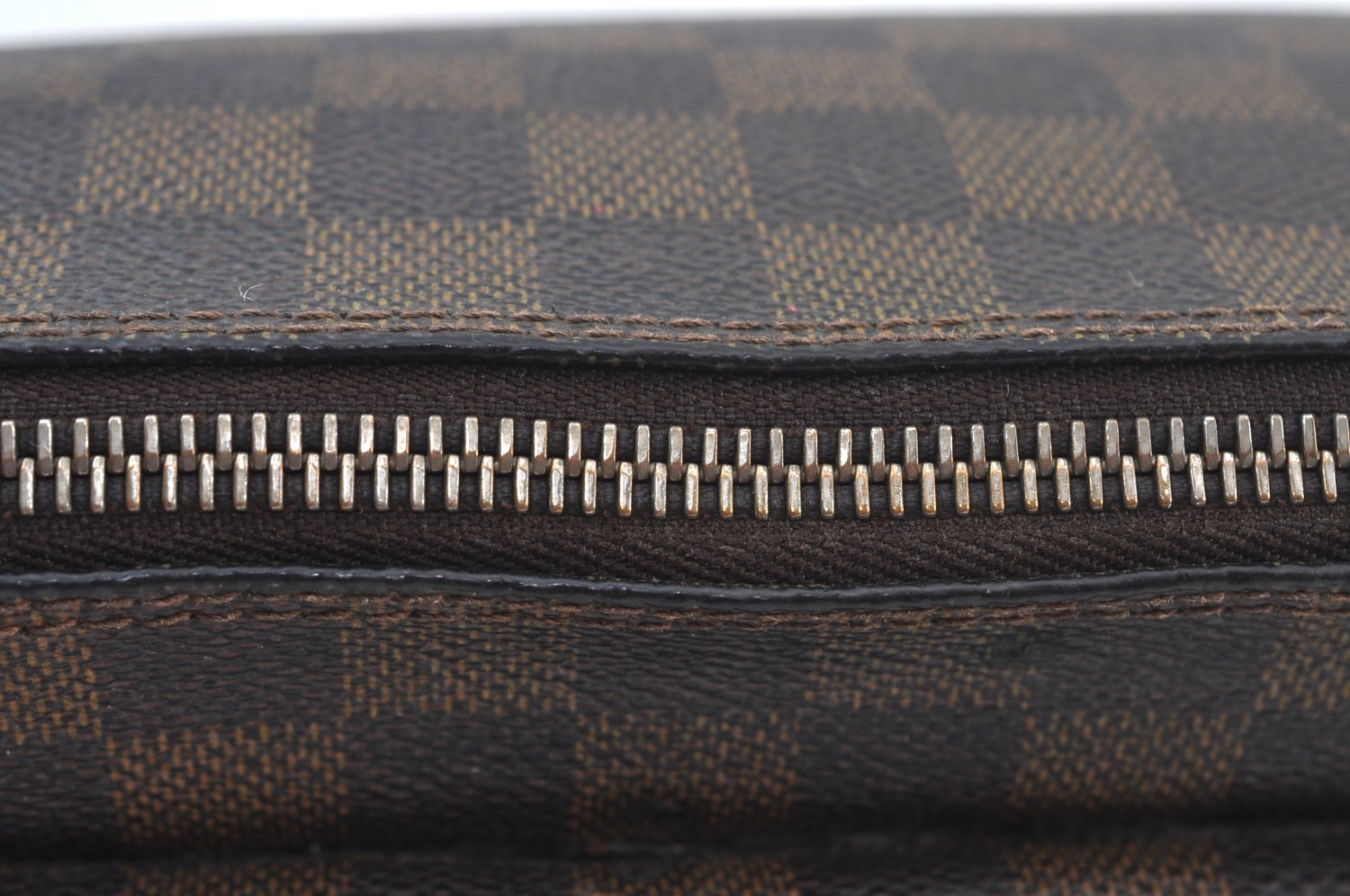 Authentic Louis Vuitton Damier Ravello GM Shoulder Cross Bag N60006 LV 4550K