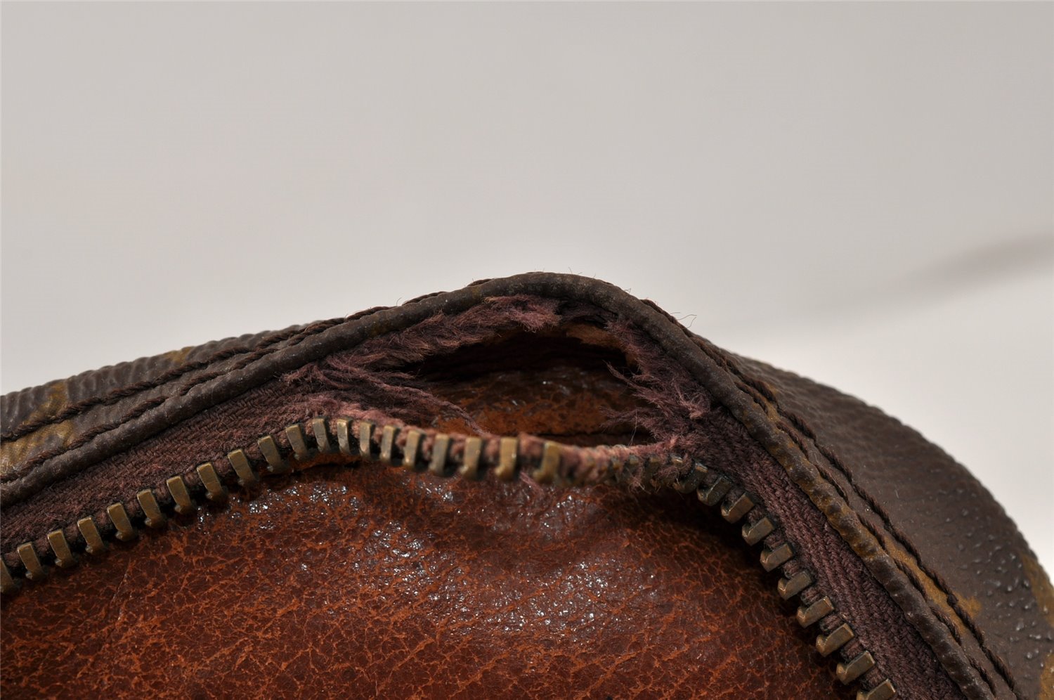 Authentic Louis Vuitton Monogram Danube Shoulder Bag Old Model LV Junk 4551K