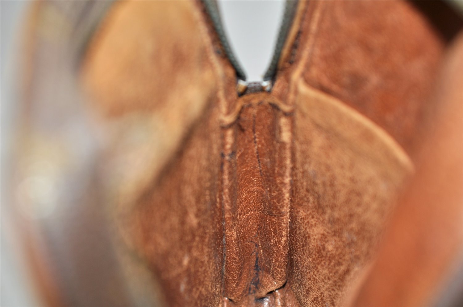 Authentic Louis Vuitton Monogram Danube Shoulder Bag Old Model LV Junk 4551K