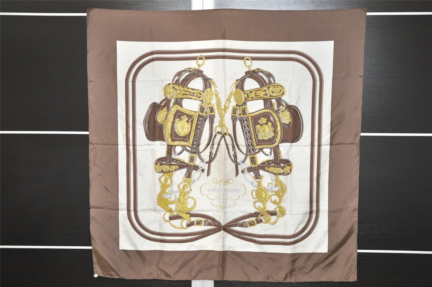 Authentic HERMES Carre 90 Scarf 