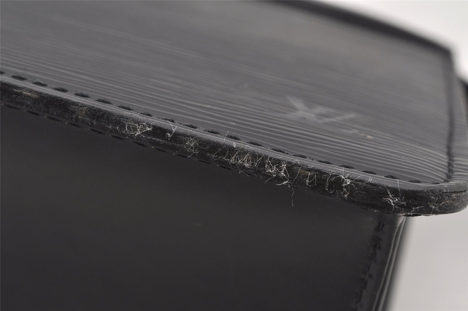 Authentic Louis Vuitton Epi Riviera Hand Bag Black M48182 LV Junk 4555K