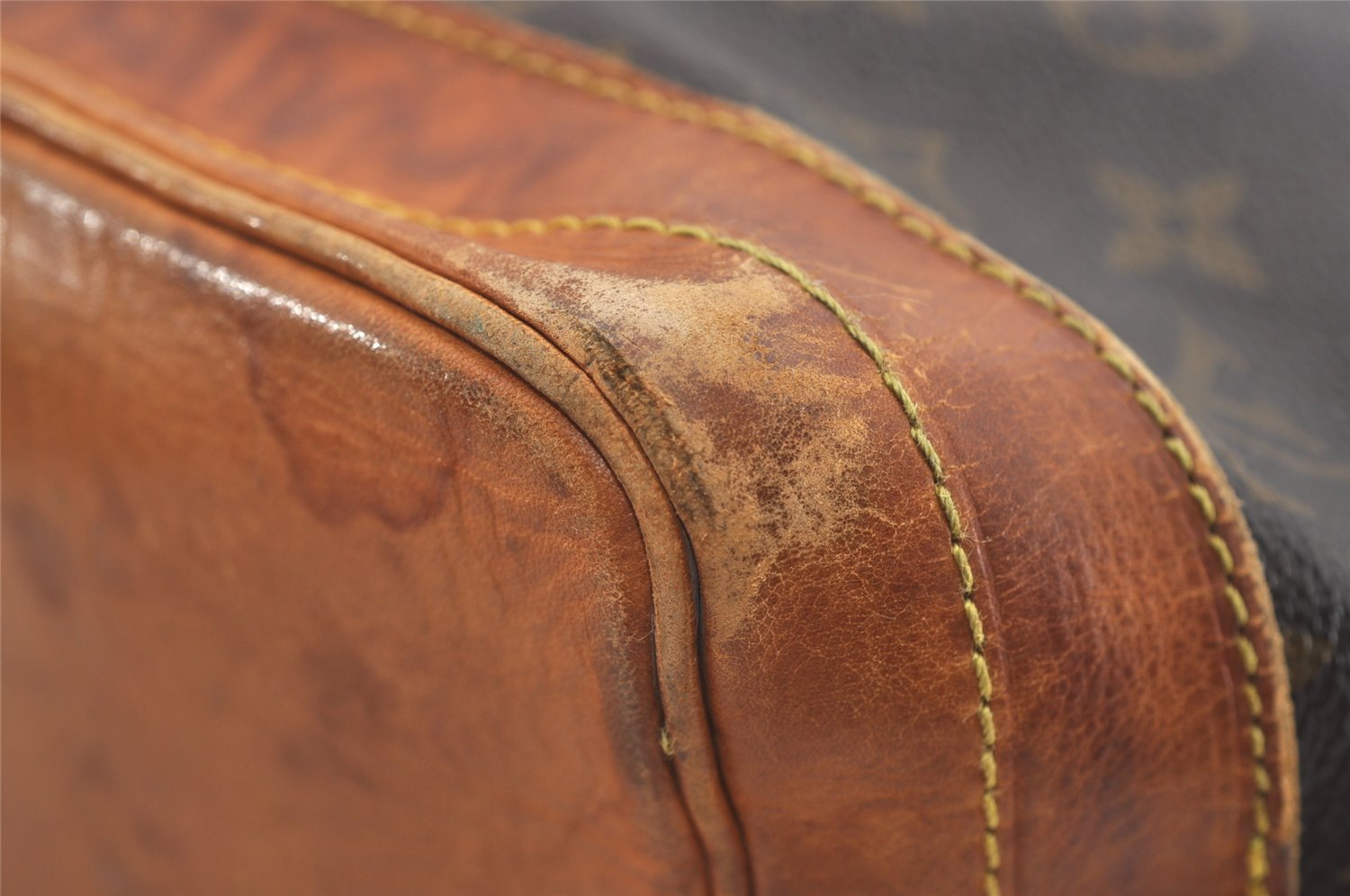 Authentic Louis Vuitton Monogram Noe Shoulder Drawstring Bag M42224 LV 4556J