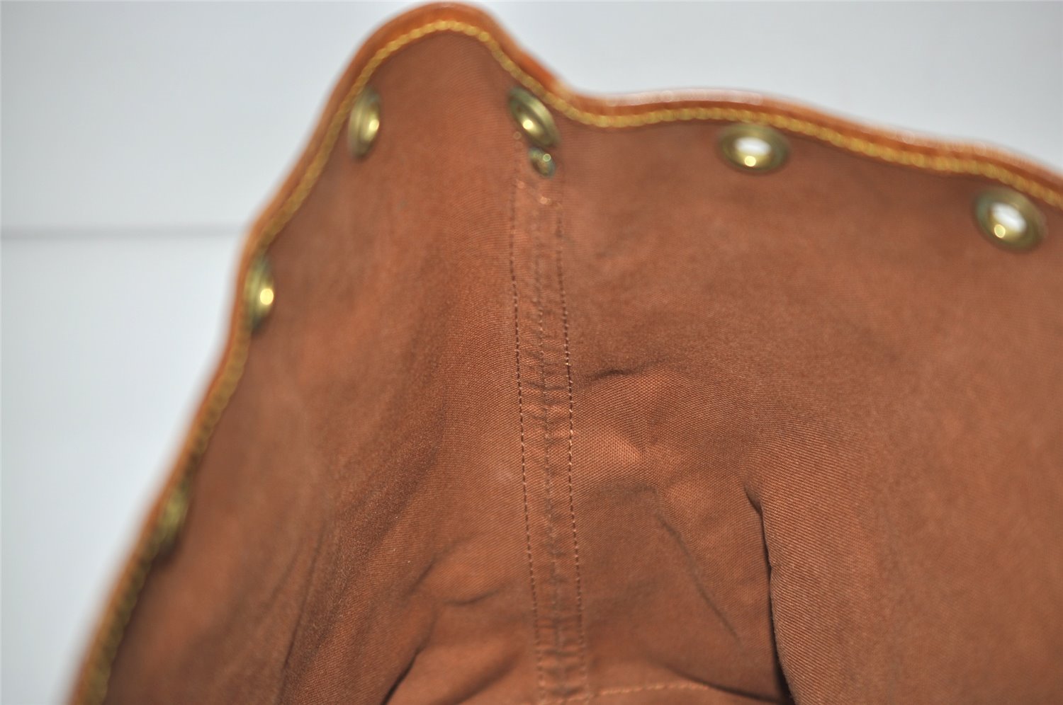 Authentic Louis Vuitton Monogram Noe Shoulder Drawstring Bag M42224 LV 4556J