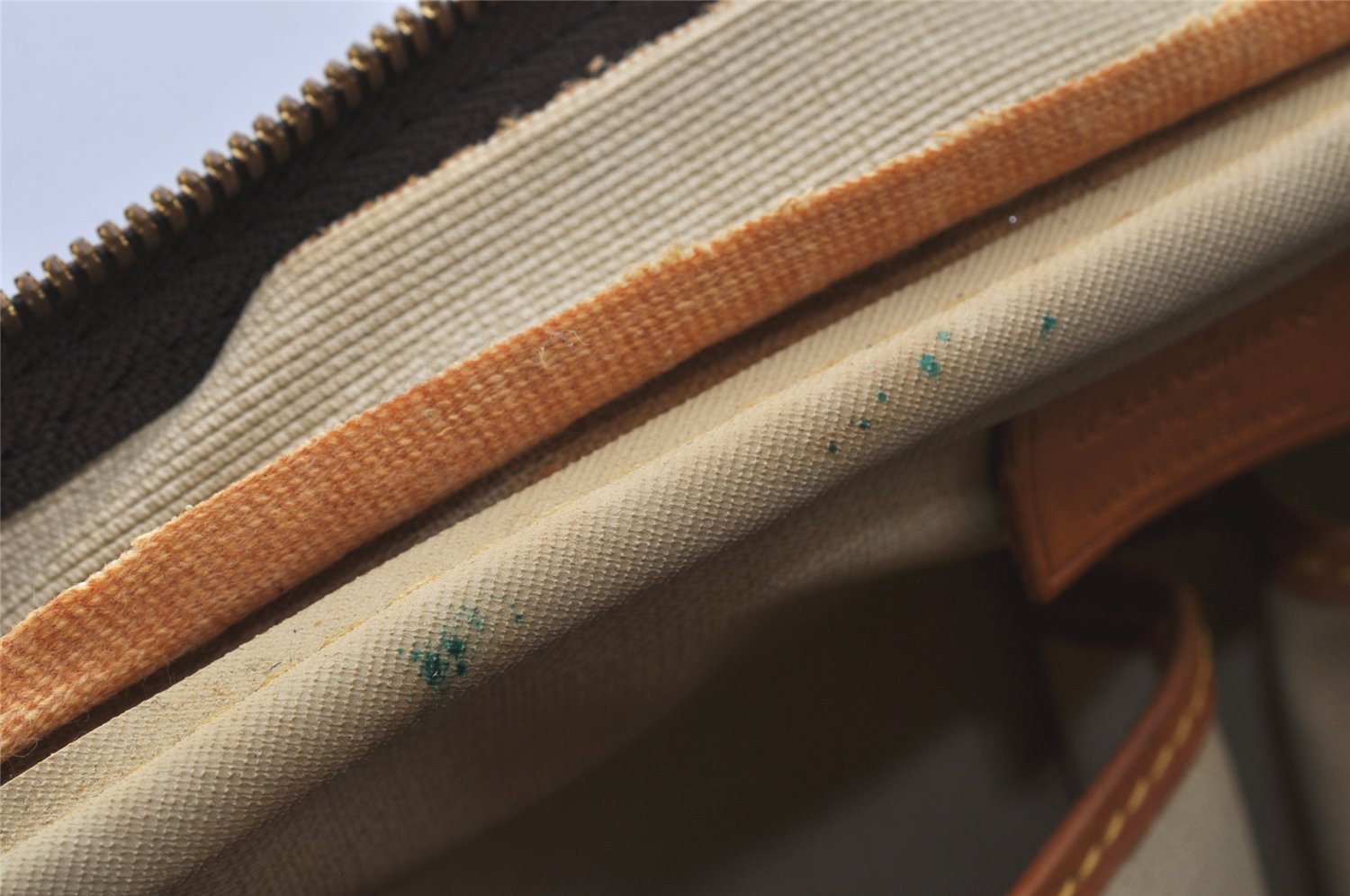 Authentic Louis Vuitton Monogram Deauville Hand Bag M47270 LV 4556K