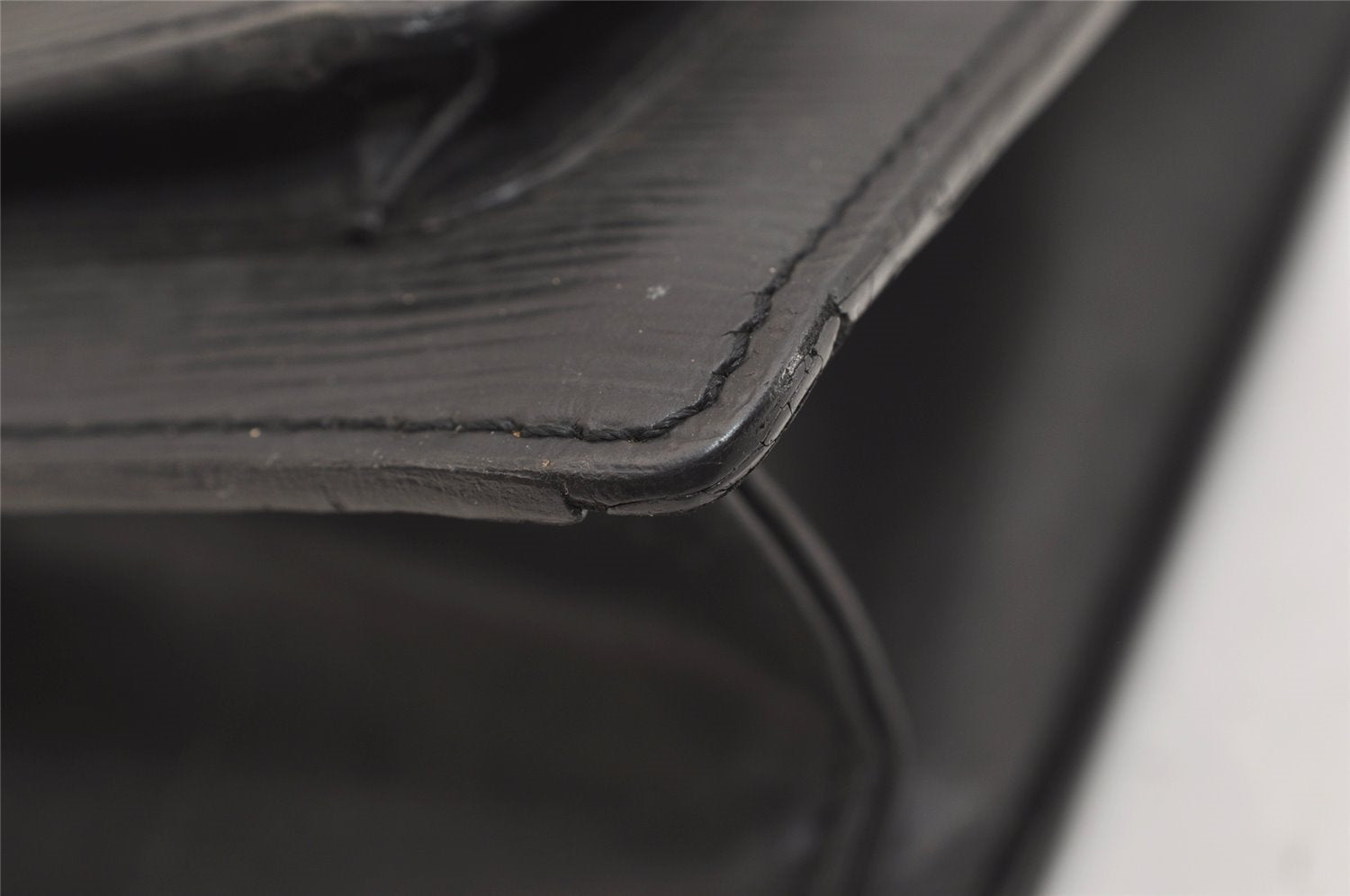 Authentic Louis Vuitton Epi Monceau 2Way Shoulder Hand Bag Black M52122 LV 4557J