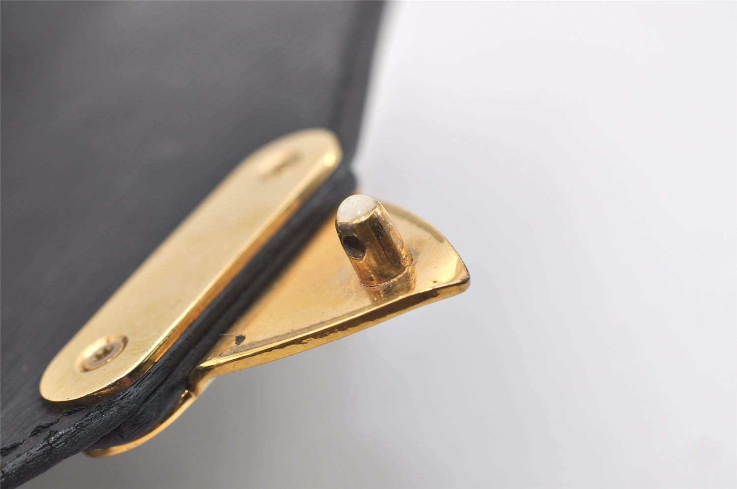 Authentic Louis Vuitton Epi Monceau 2Way Shoulder Hand Bag Black M52122 LV 4557J